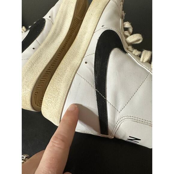 Nike Blazer Mid 77 Sneaker Shoe Women 7.5 Grunge Retro Basketball Classic Twee - Picture 8 of 13